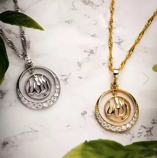 beautiful Allah pendant with chain 14k gold plated with Rhinestones