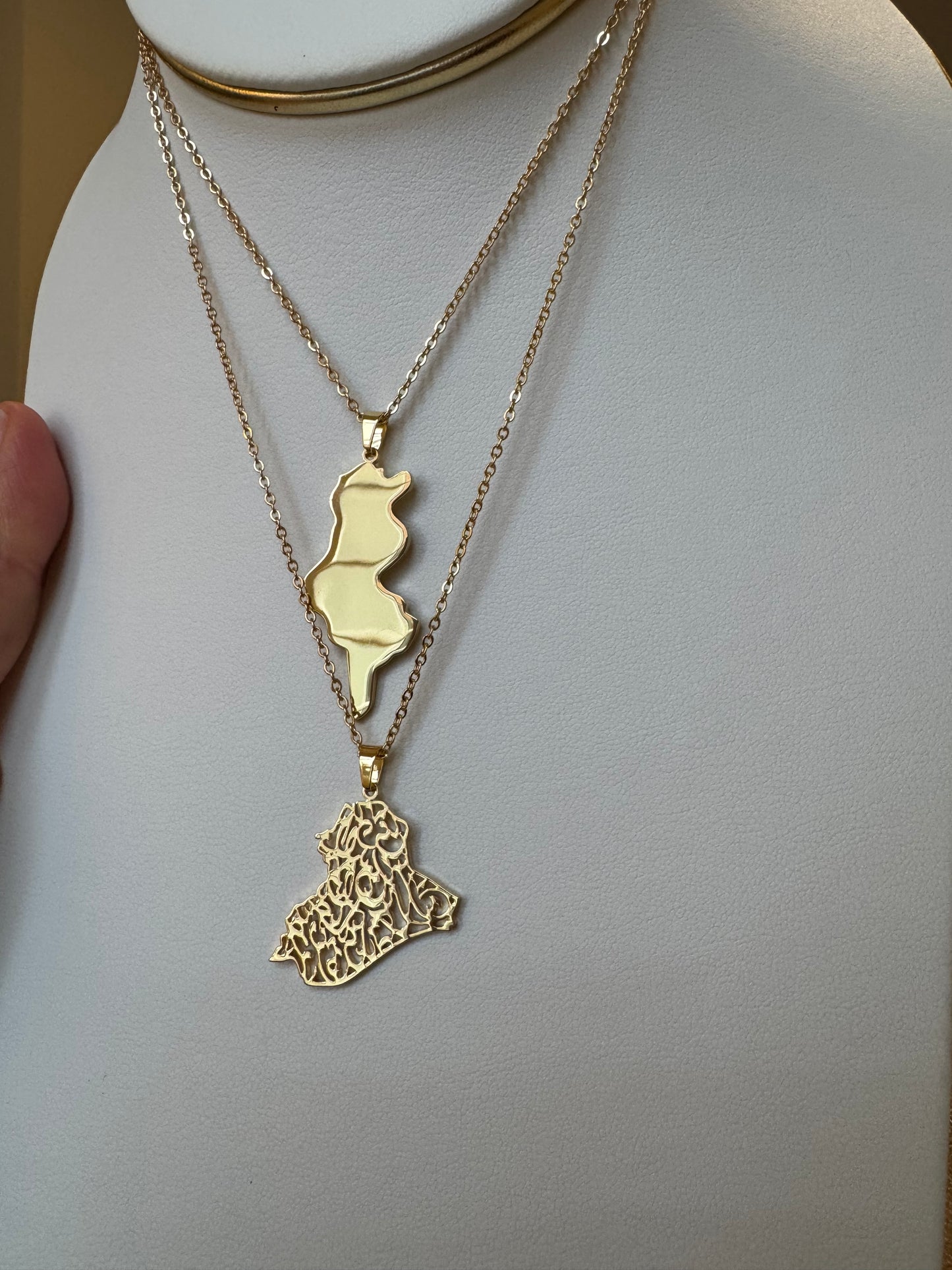 Custom country pendants