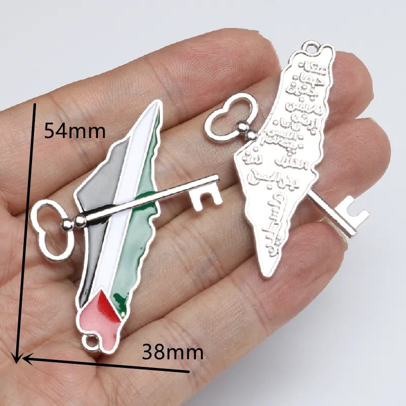Palestine map pendant with key