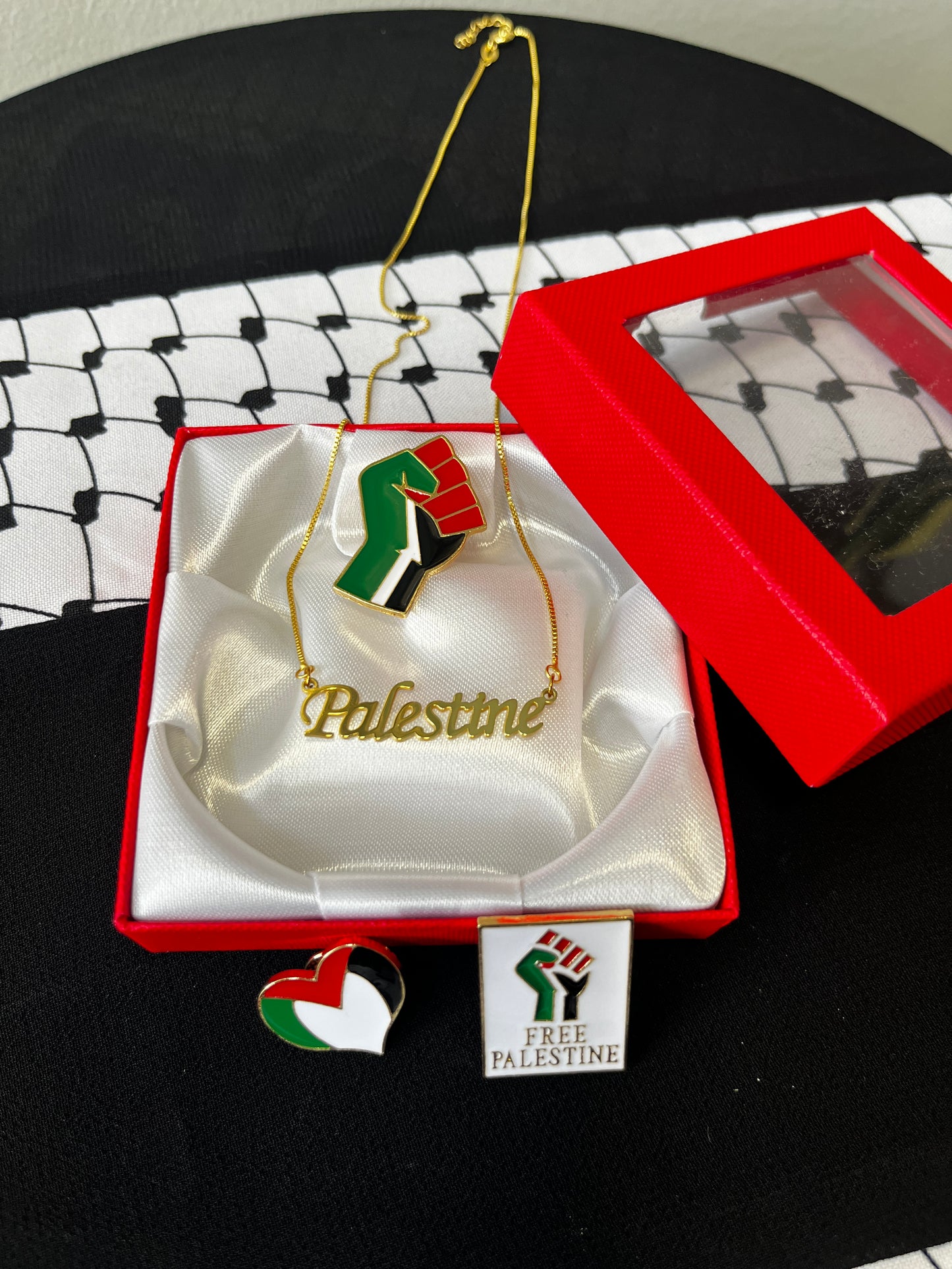 Palestine solidarity gift sets