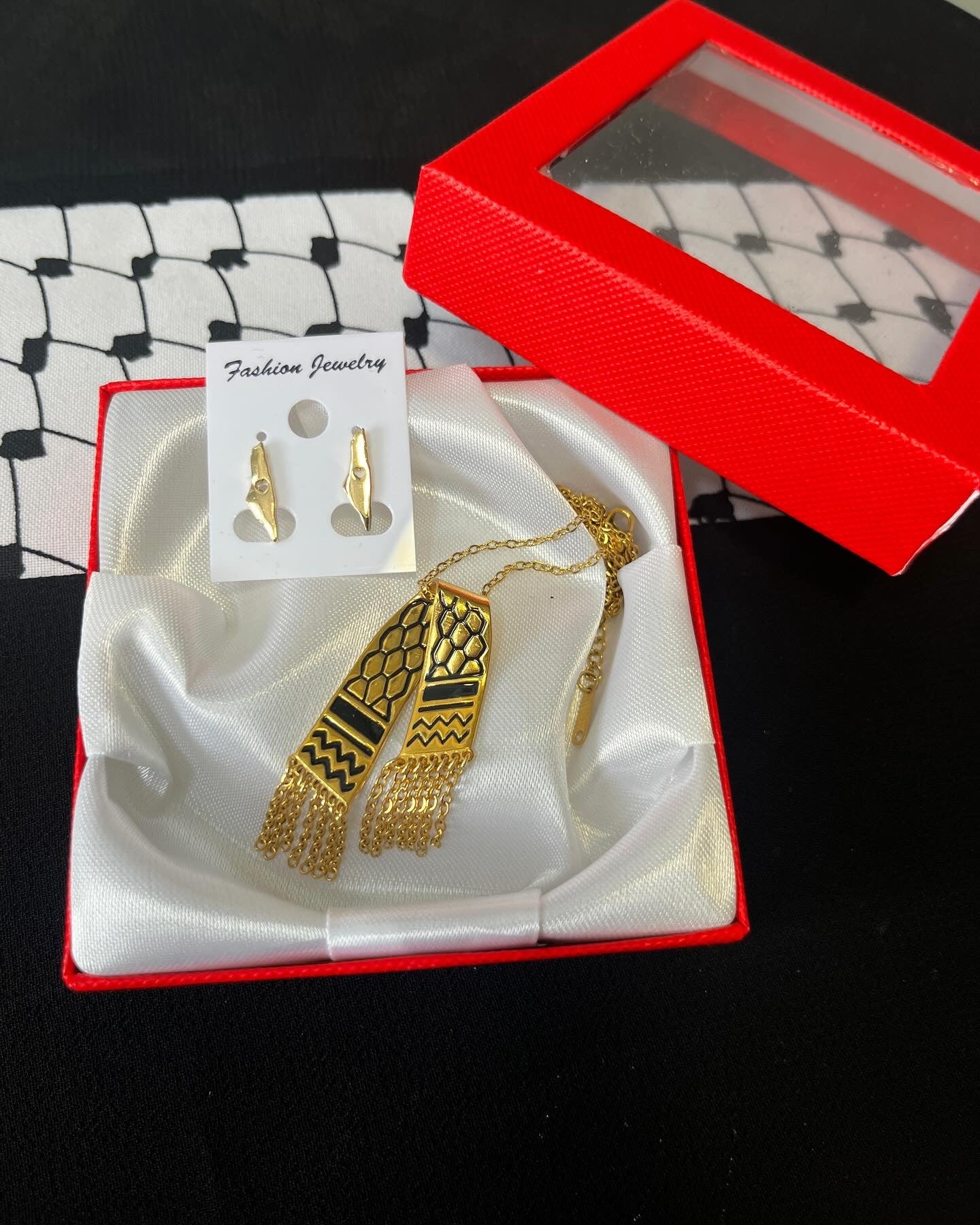 Palestine solidarity gift sets