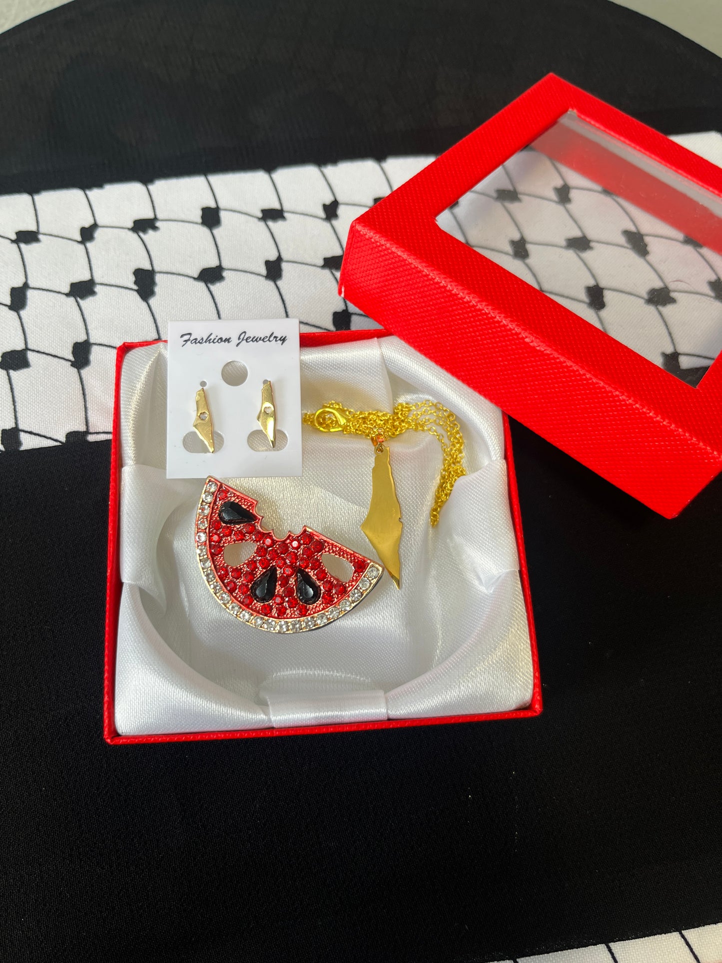Palestine solidarity gift sets