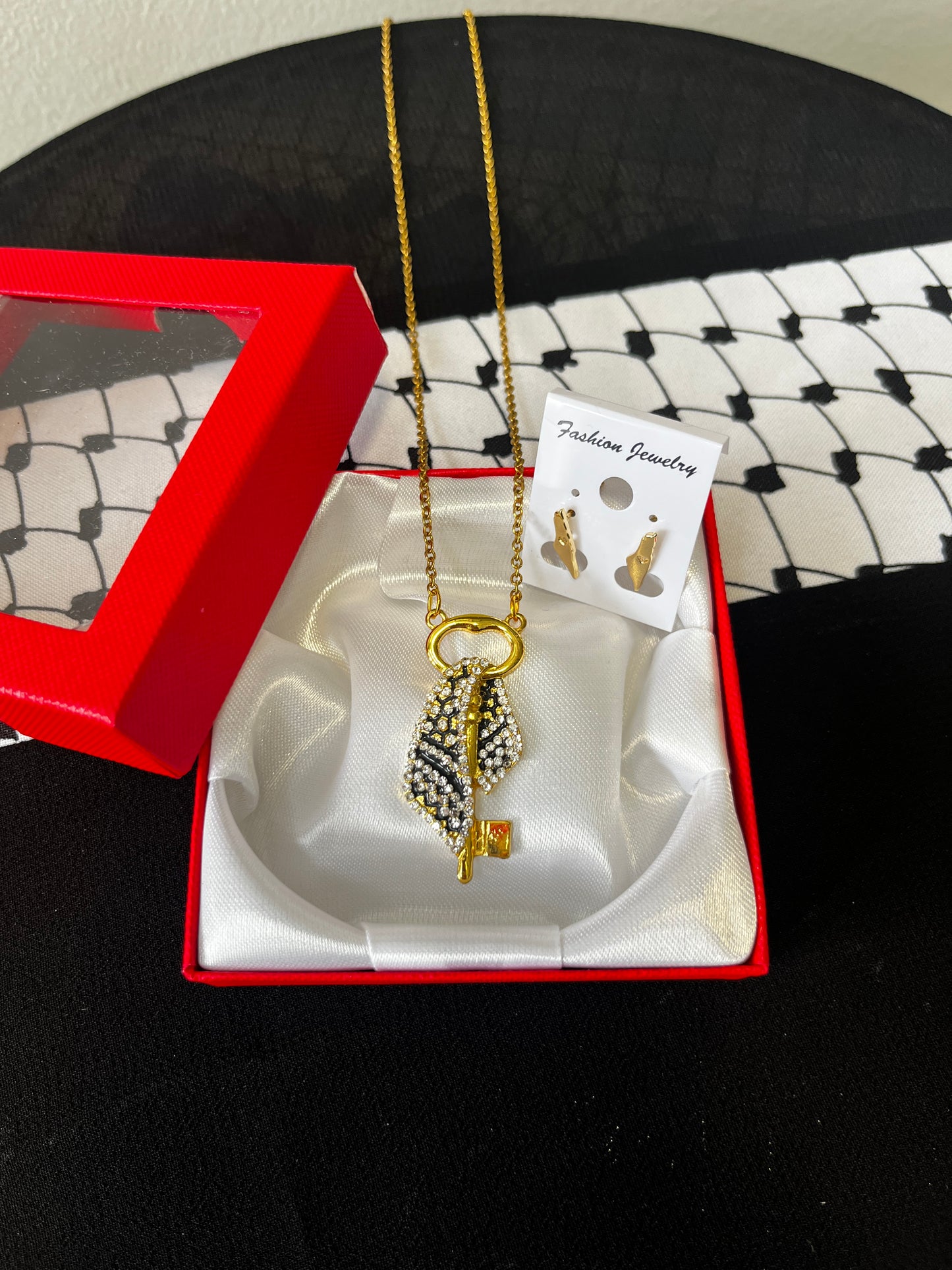 Palestine solidarity gift sets