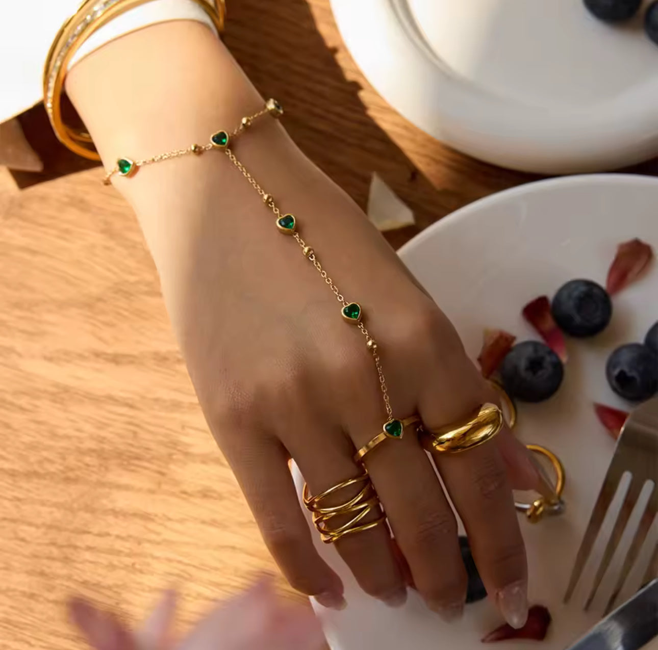 Emerald Gold Hand Chain Bracelet-Ring