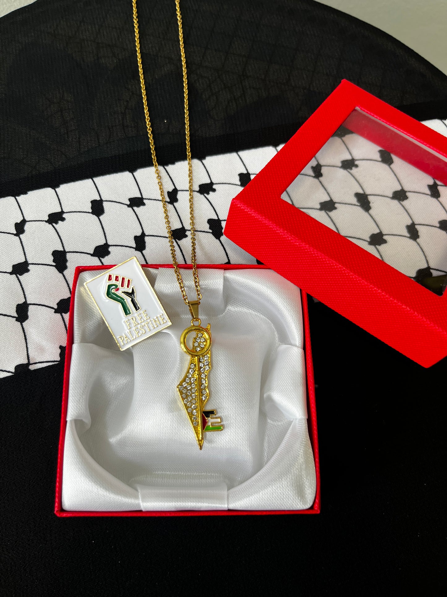 Palestine solidarity gift sets