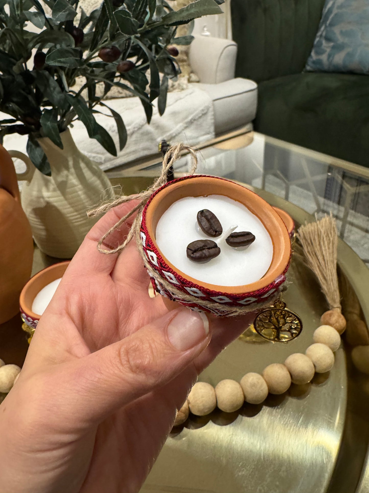 Coffee scented Arabic candles