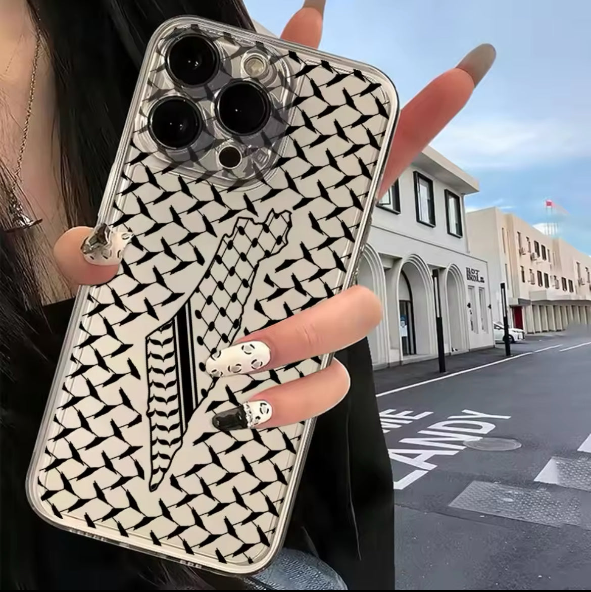 Keffiyeh design Palestine iPhone case
