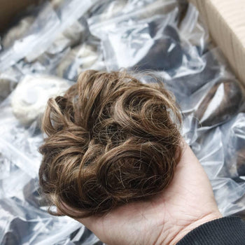 MESSY BUNS SCRUNCHIE