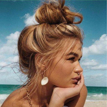 MESSY BUNS SCRUNCHIE