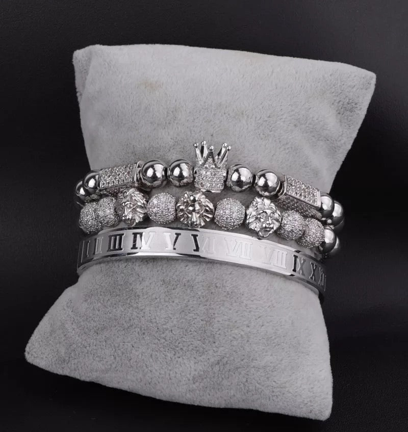 Royal crown bracelet set
