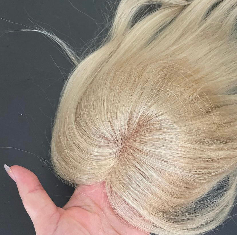 Blonde lace topper 3x5 inch base 18 inches