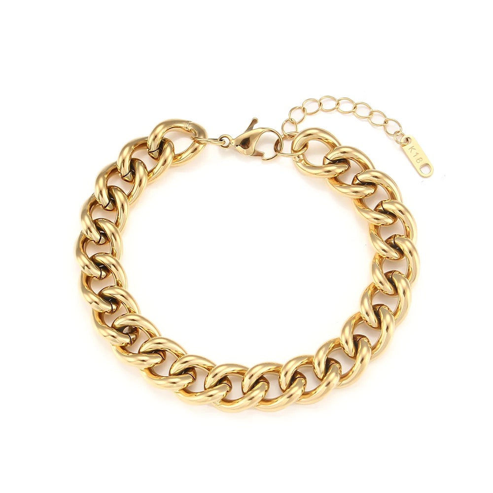 Paper clip chain necklace