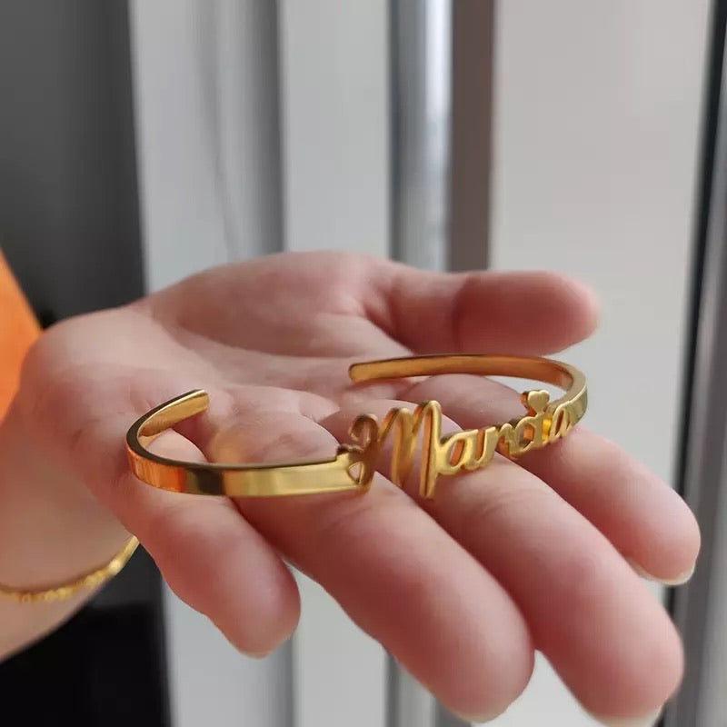 Custom name bangle bracelet