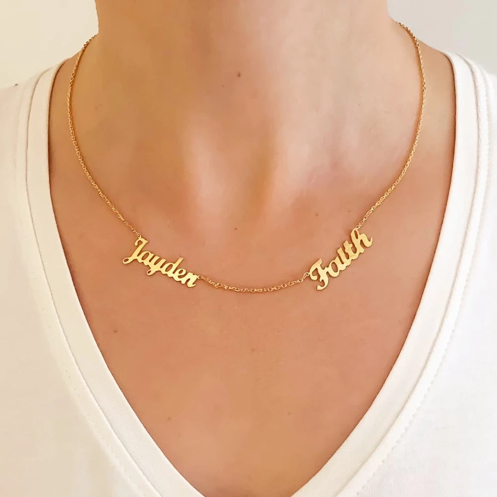 Multiple name necklace