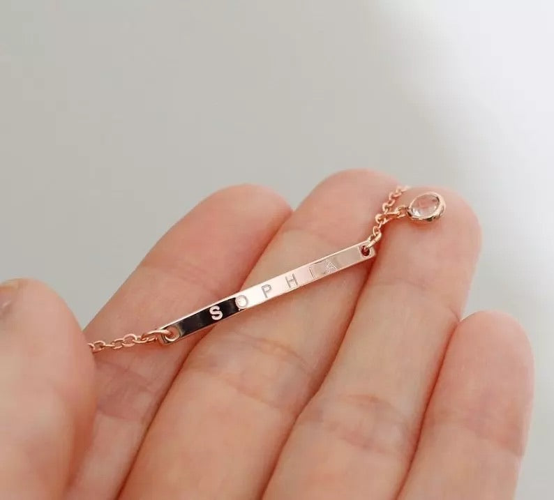 Engraved bracelet with birthstone