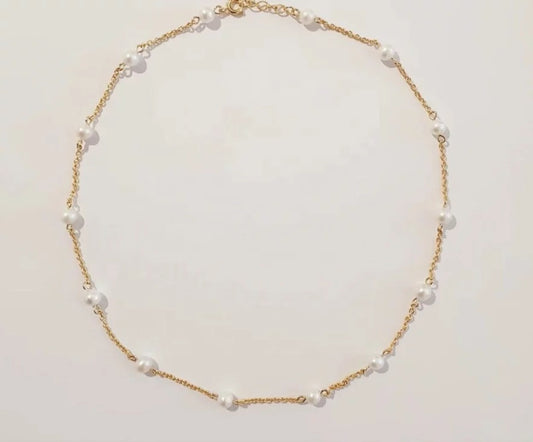 Elegant Pearl necklace