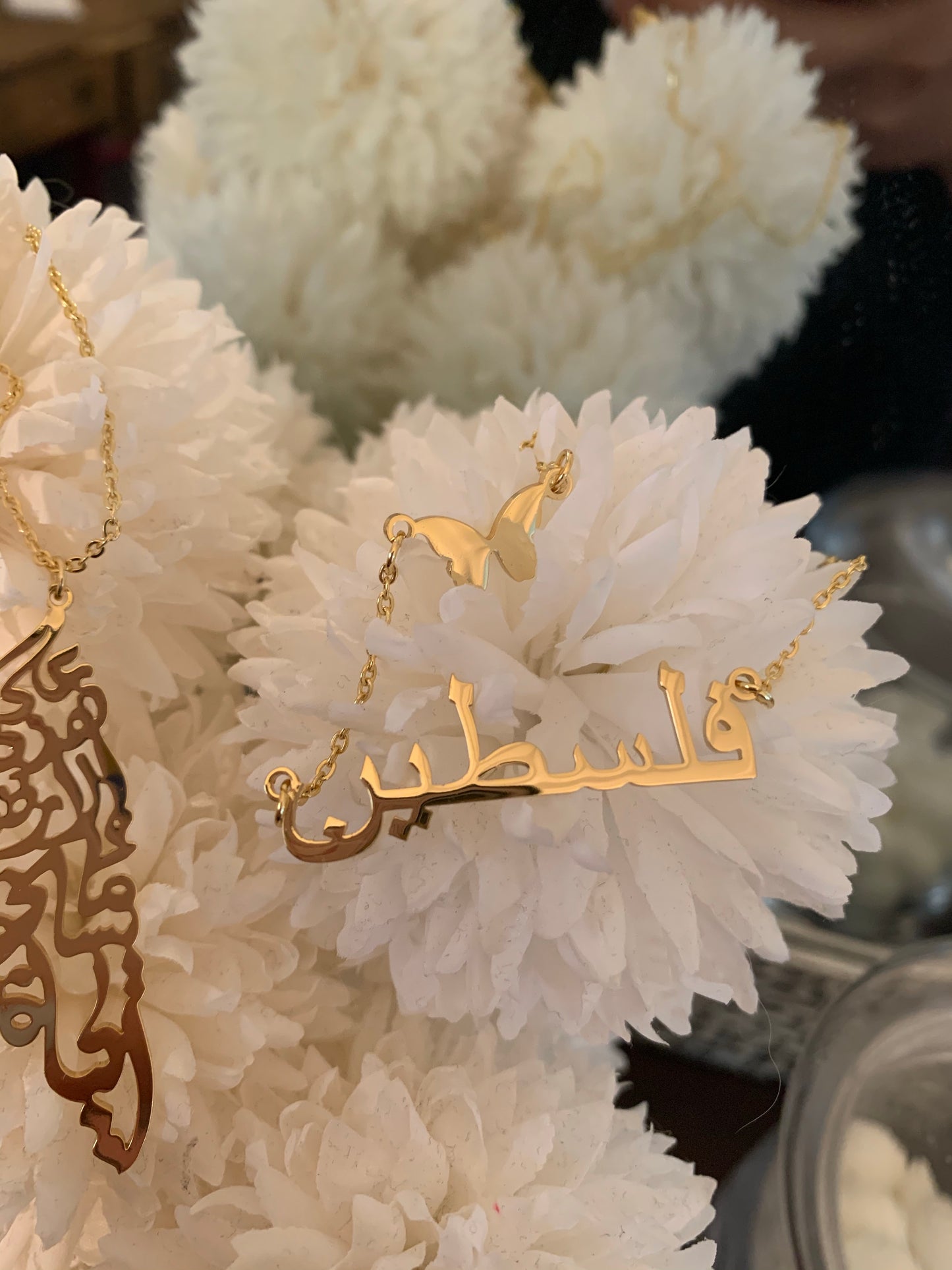 Palestine pendant necklace English & Arabic